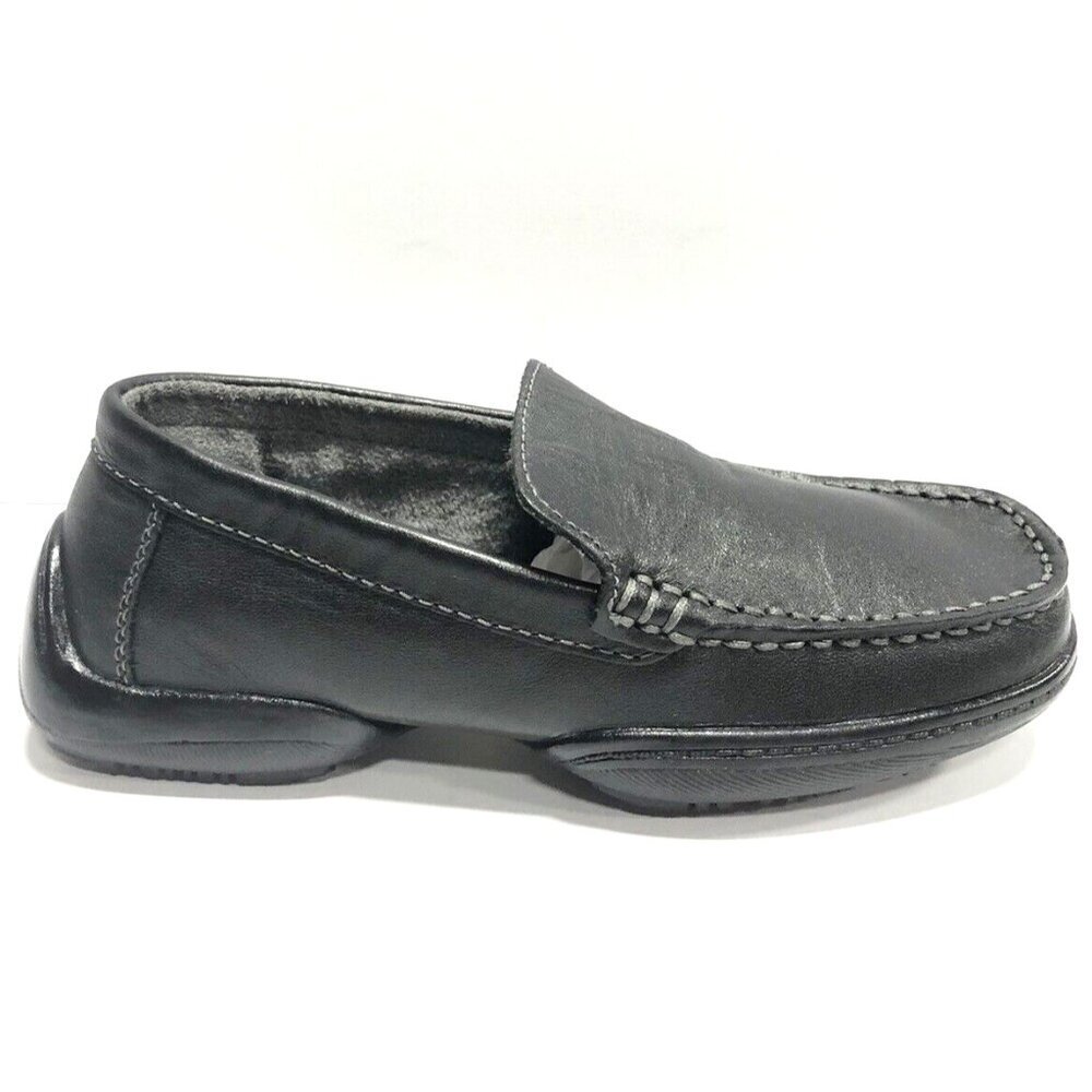 Kenneth Cole Kids’ Driving Dime, Black Loafers, Boys’ Size 13.5.